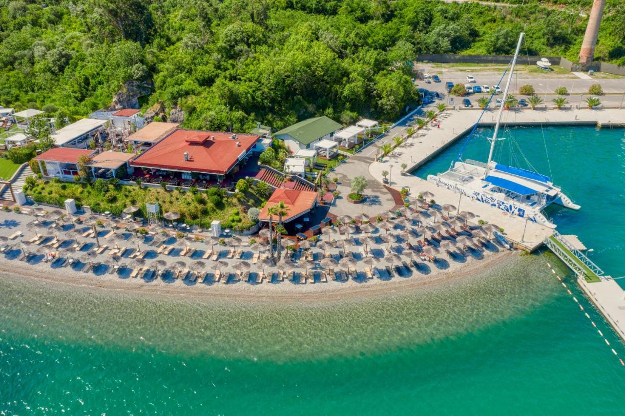 Aquata Apartments Tivat Bagian luar foto